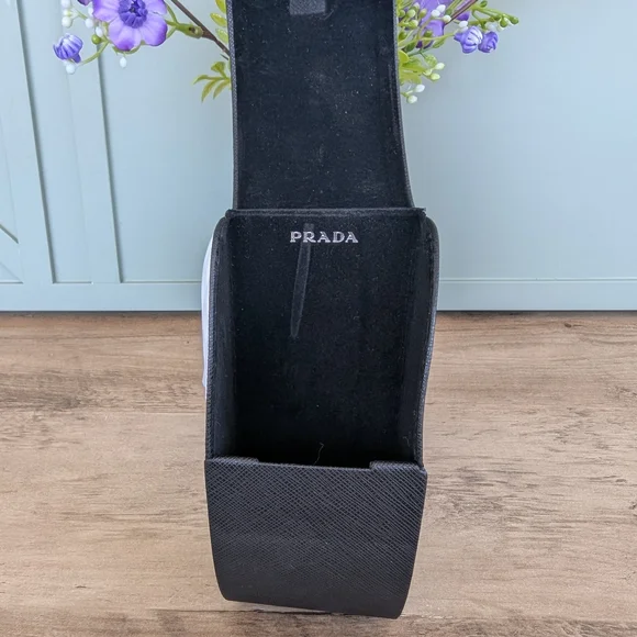 Prada Black Saffiano Leather Sunglasses Case - Picture 4 of 5